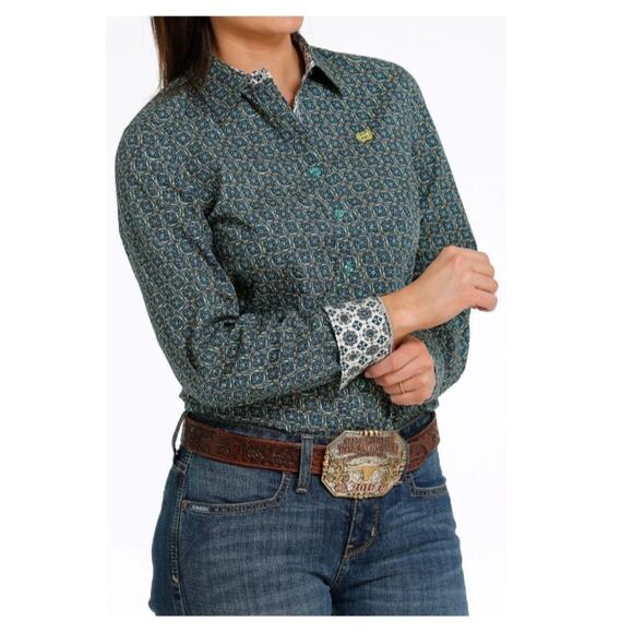Cinch Tops - 5620)Cinch Woman XL Multicolor Western Button Down No Pocket Performance Shirt